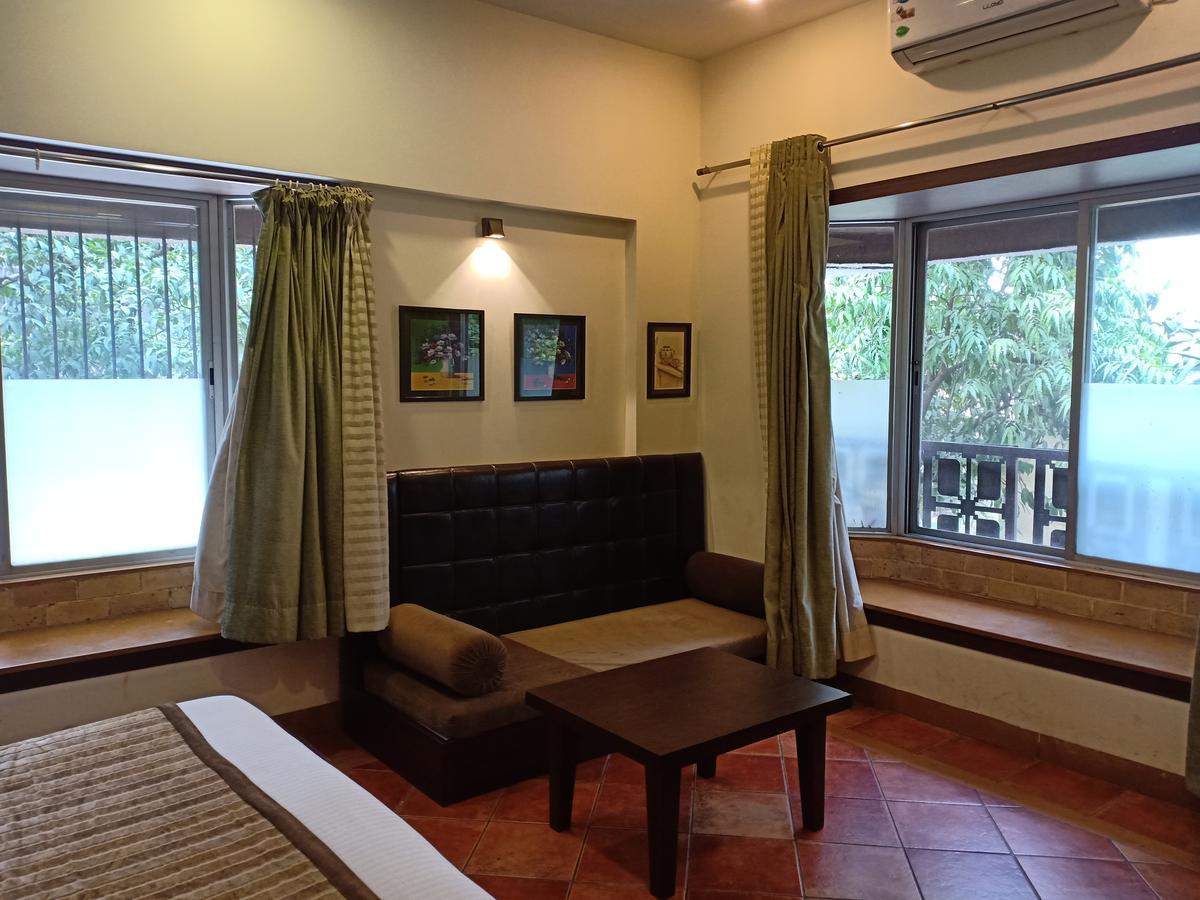 Hotel Chandralok Лонавла Екстер'єр фото